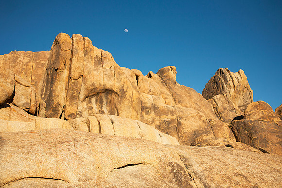 God's Footprints - Alabama Hills
